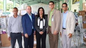 INTRANT entrega a Salud Pública donación de aditamentos ortopédicos para la rehabilitación de afectados por el tránsito