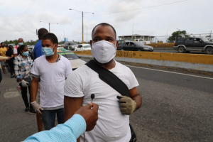 Habitantes de Los Alcarrizos valoran disponibilidad de transporte en horas pico