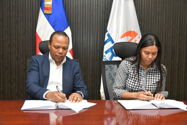 INTRANT y Cervecería Nacional Dominicana se unen para mejorar la seguridad de peatones y motociclistas en intersecciones de alto tráfico