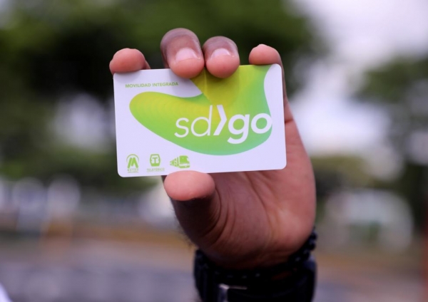 Presidente Medina destaca avances logrados por su gobierno en sistema de transporte