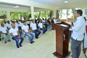 Intrant concluye jornada capacitación a docentes Escuela Vocacional de las FF. AA y P.N.