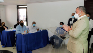 Director de INTRANT da bienvenida a nuevos servidores públicos