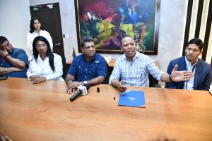INTRANT y Alcaldía de Los Alcarrizos trabajan en acciones para el reordenamiento del tránsito en ese municipio