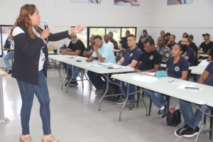 Intrant inicia jornada capacitación a docentes escuela vocacional de FF. AA Y P.N