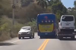 INTRANT multa a la empresa Caribe Tours por manejo temerario de autobús