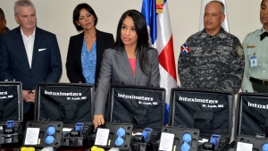 Directora del INTRANT Anuncia llegada de Alcoholímetros.