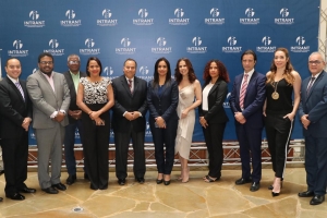 INTRANT presenta nuevos reglamentos a líderes de opinión