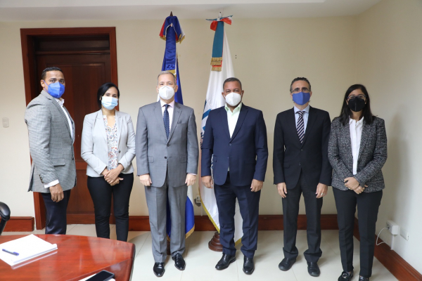 INTRANT y BID reafirman compromiso para el desarrollo de la movilidad en RD